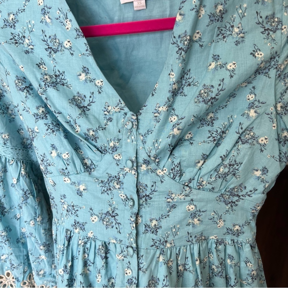 Anthropologie / A Collective Story Embroidered Balloon Sleeve Eyelet Dress XS - Picture 7 of 14